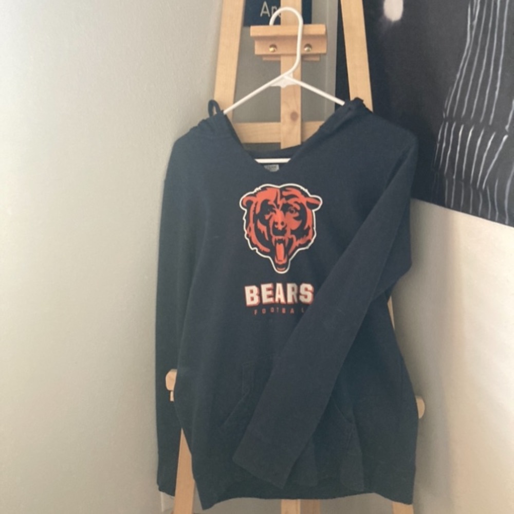 Bears sweatshirt
